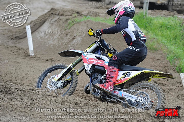 _ROB3370 (Copy).jpg